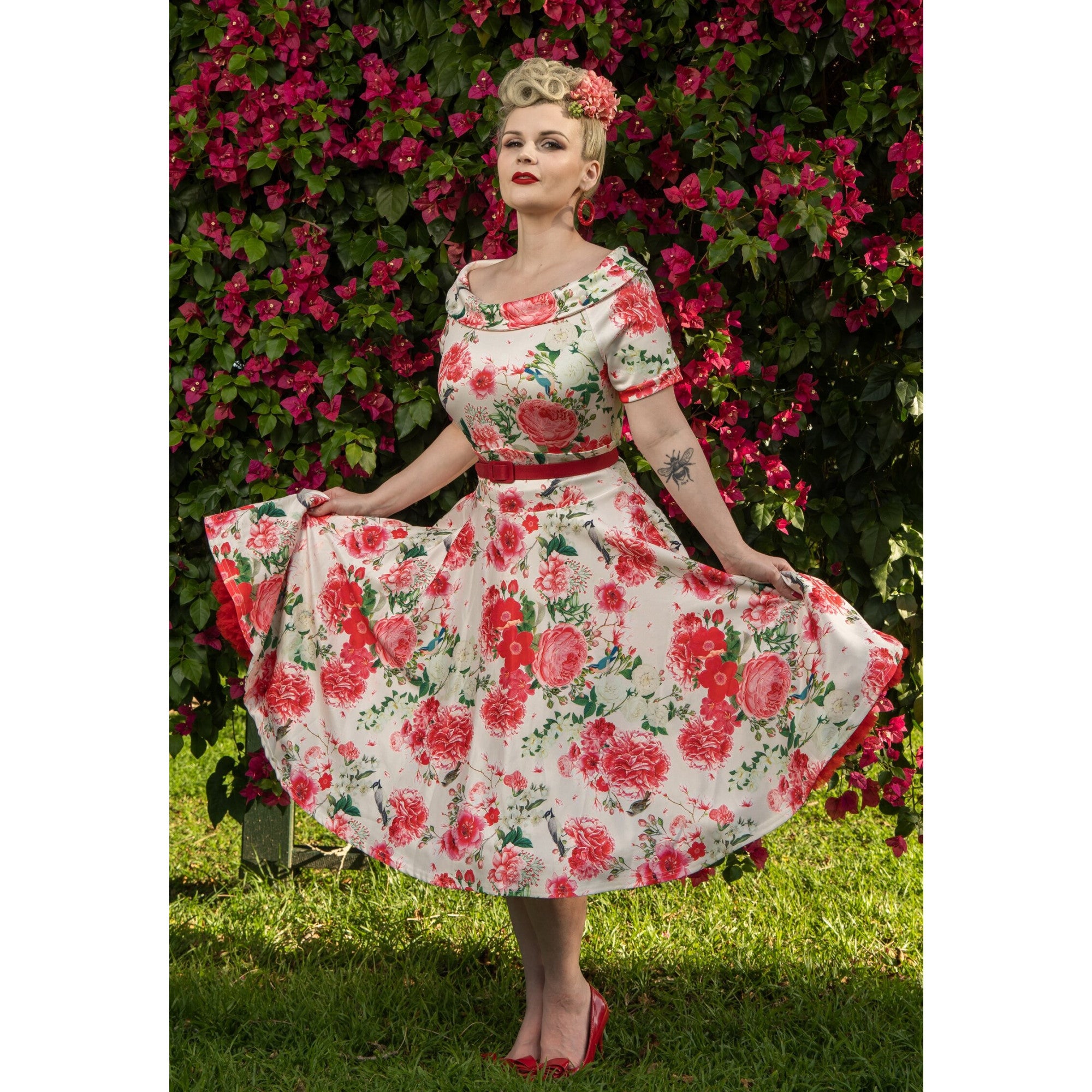 Kellohelmamekko, Darlene Peony Floral