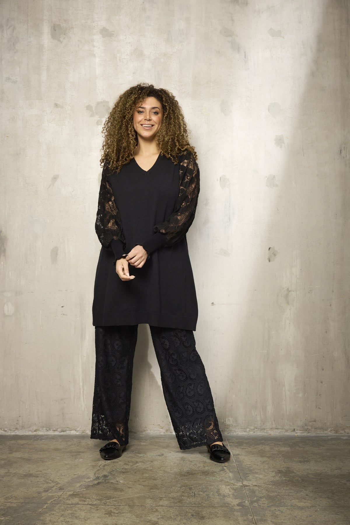 Tunika, Kogle Black
