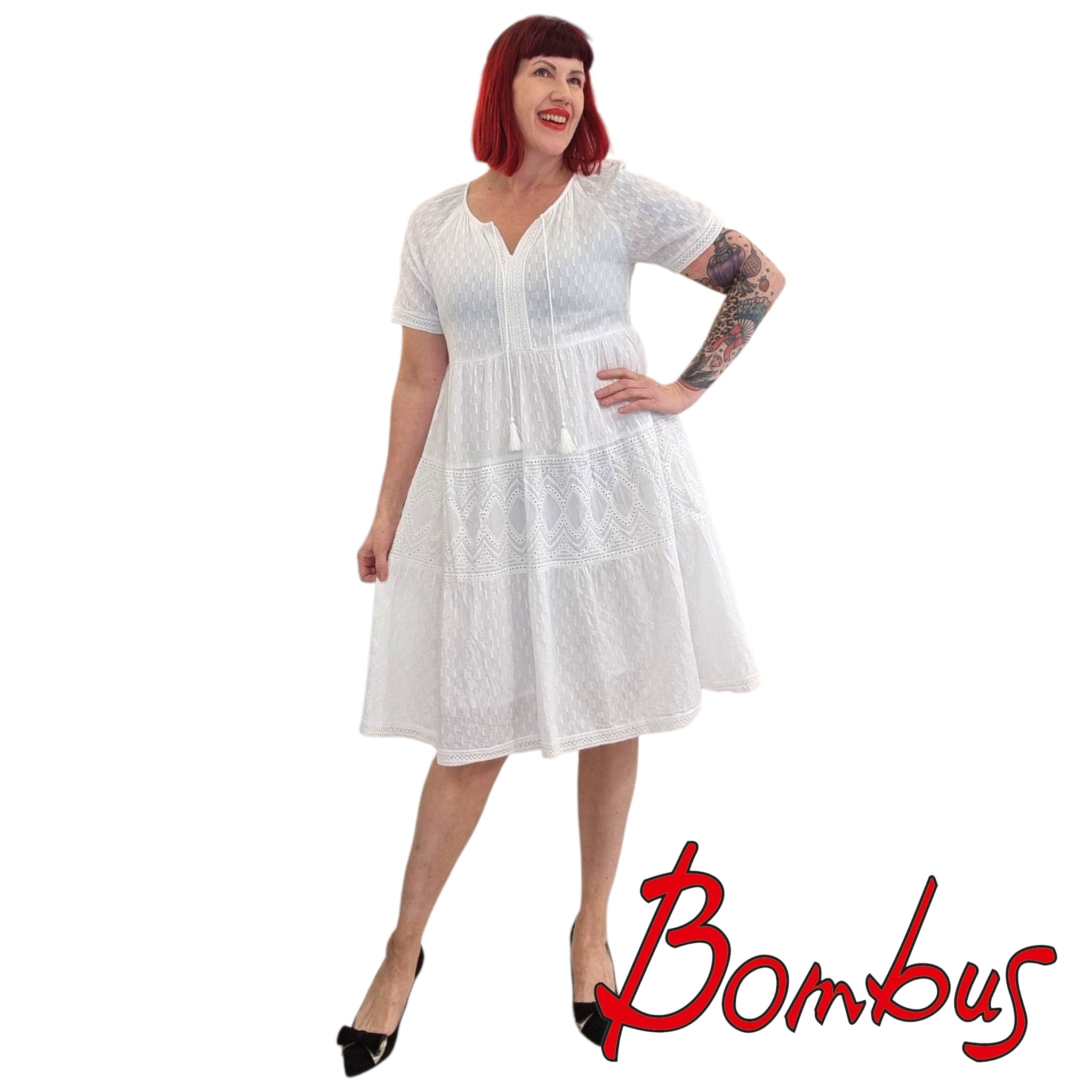 Leninki, Broderie White