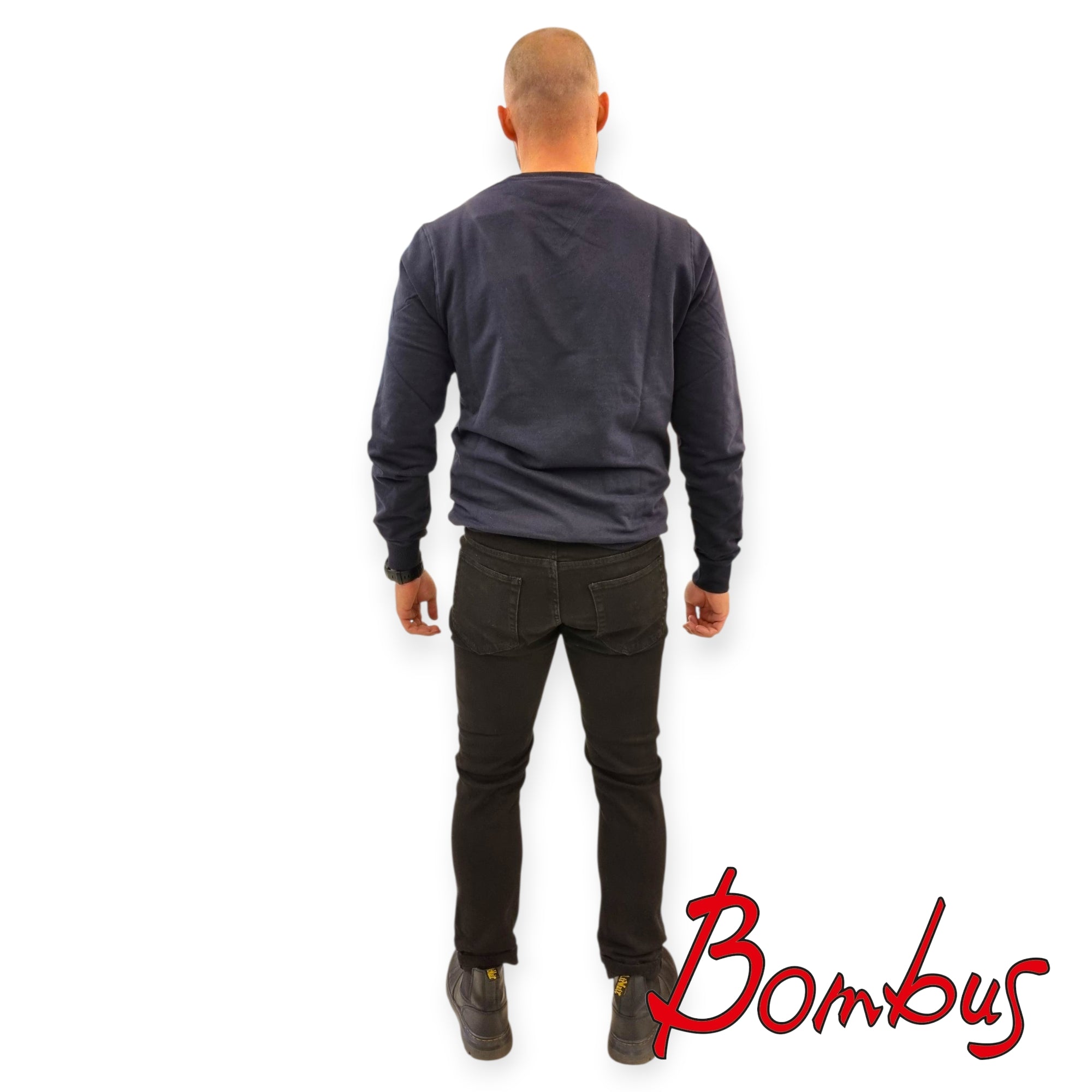 Farkut, Bernie Black 32"