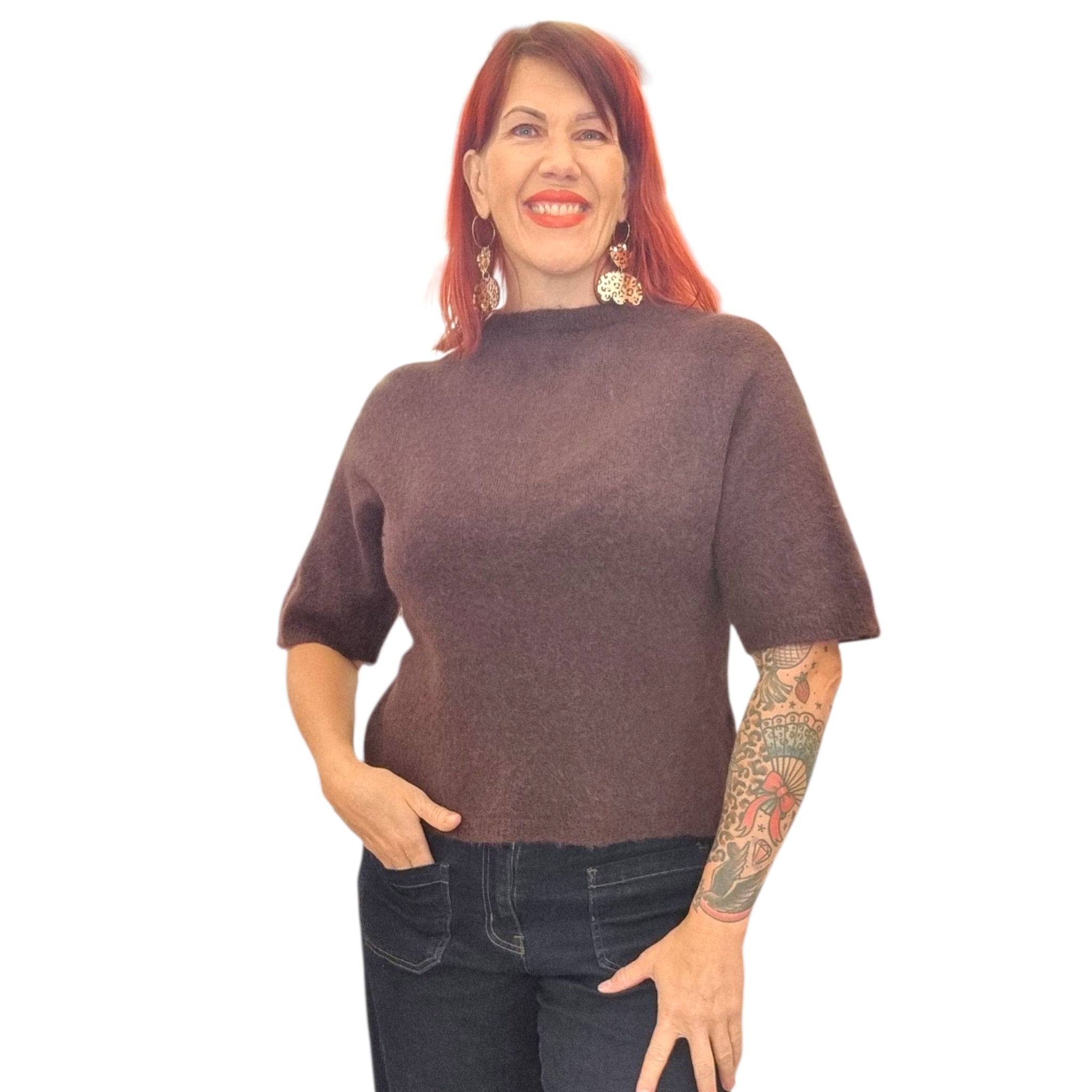 Neule, Gina Brown