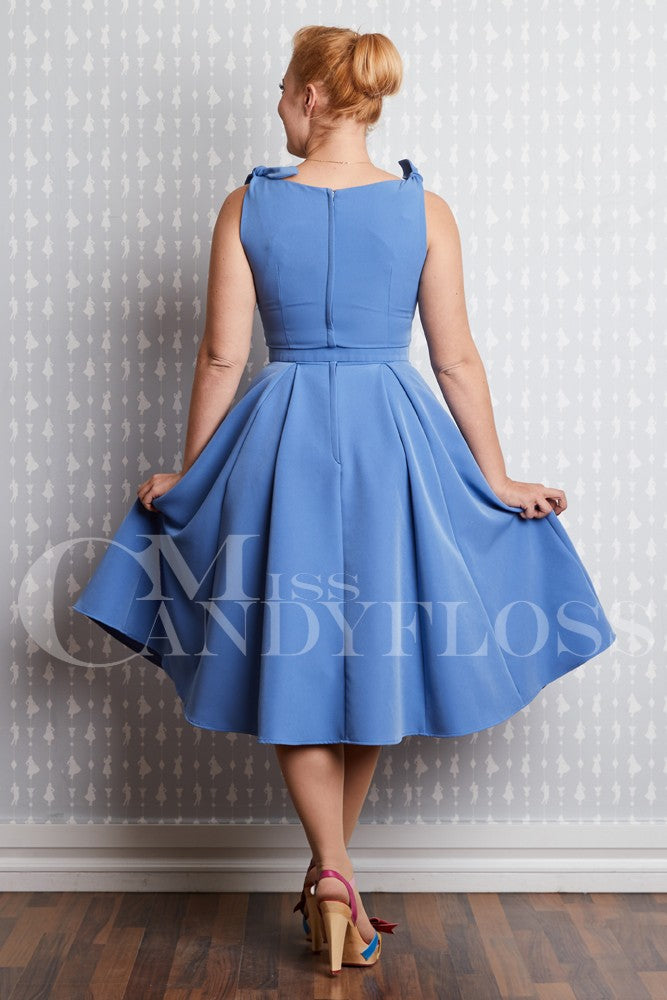 Kellohelmamekko, Bambina-Regina Blue