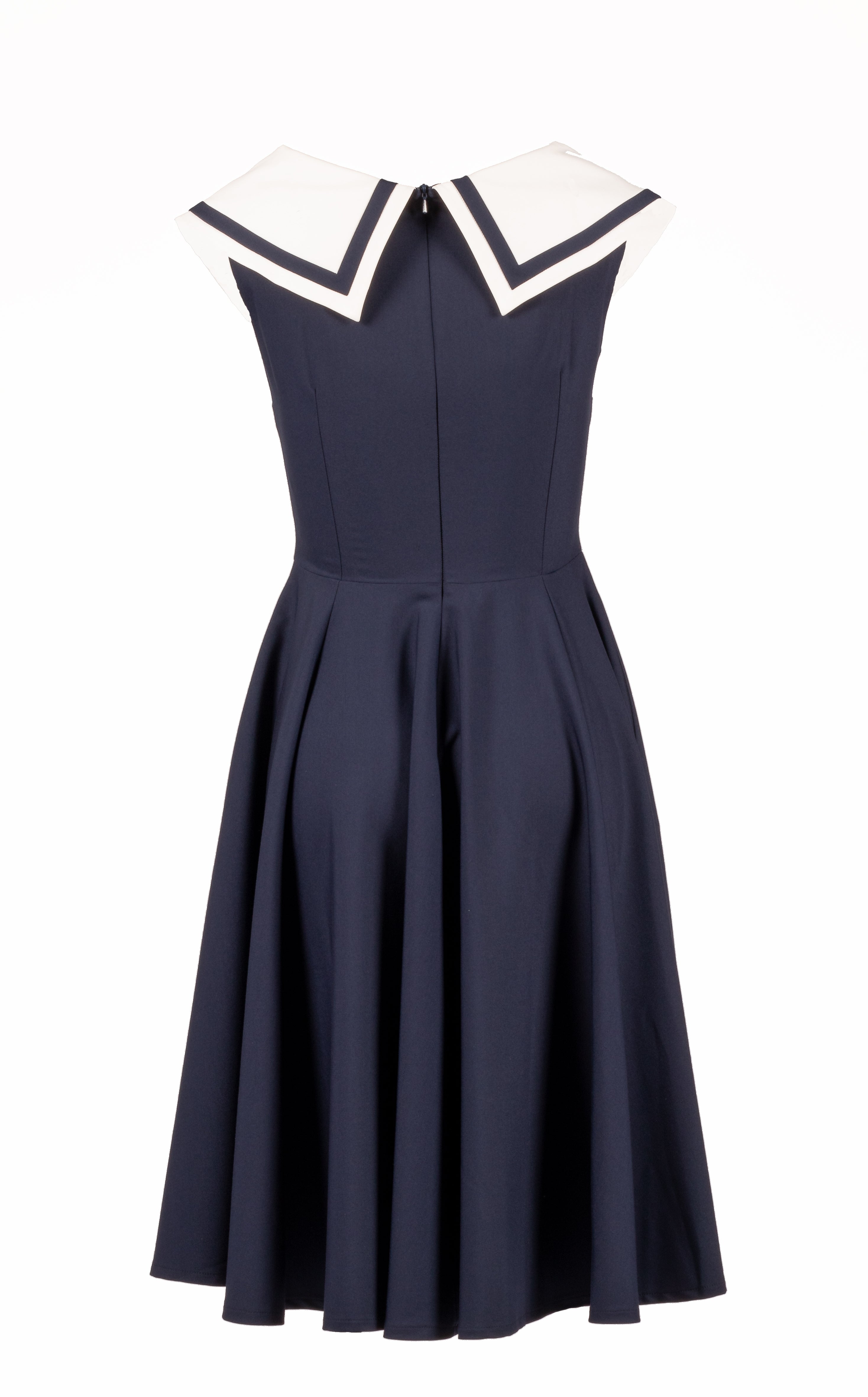 Leninki, June Navy