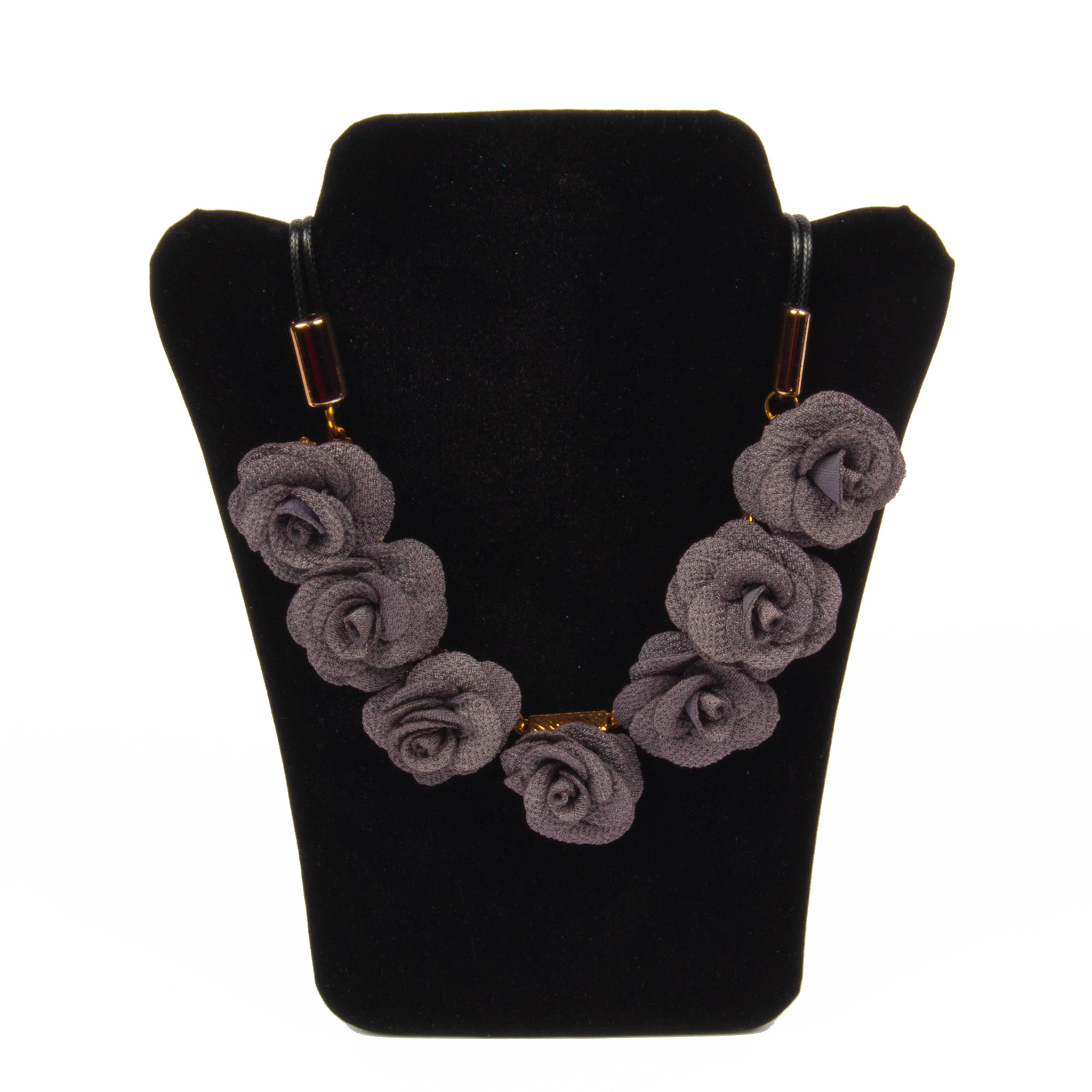 Kaulakoru, Roses Grey