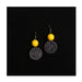 Keltaisen ja harmaan väriset korvakorut Pebbley Designilta. Nimi: Denim Lover Yellow May.