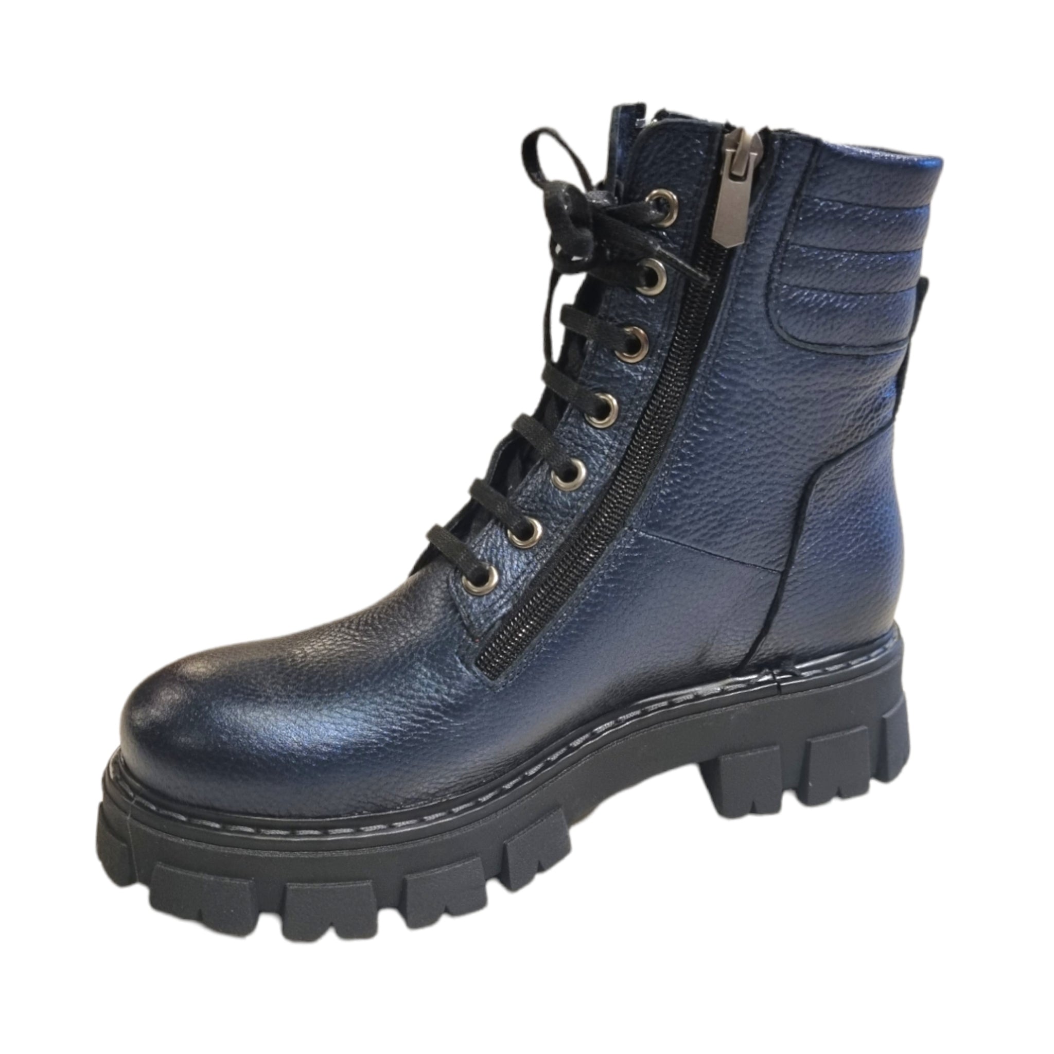 Maiharit, Navy Metallic