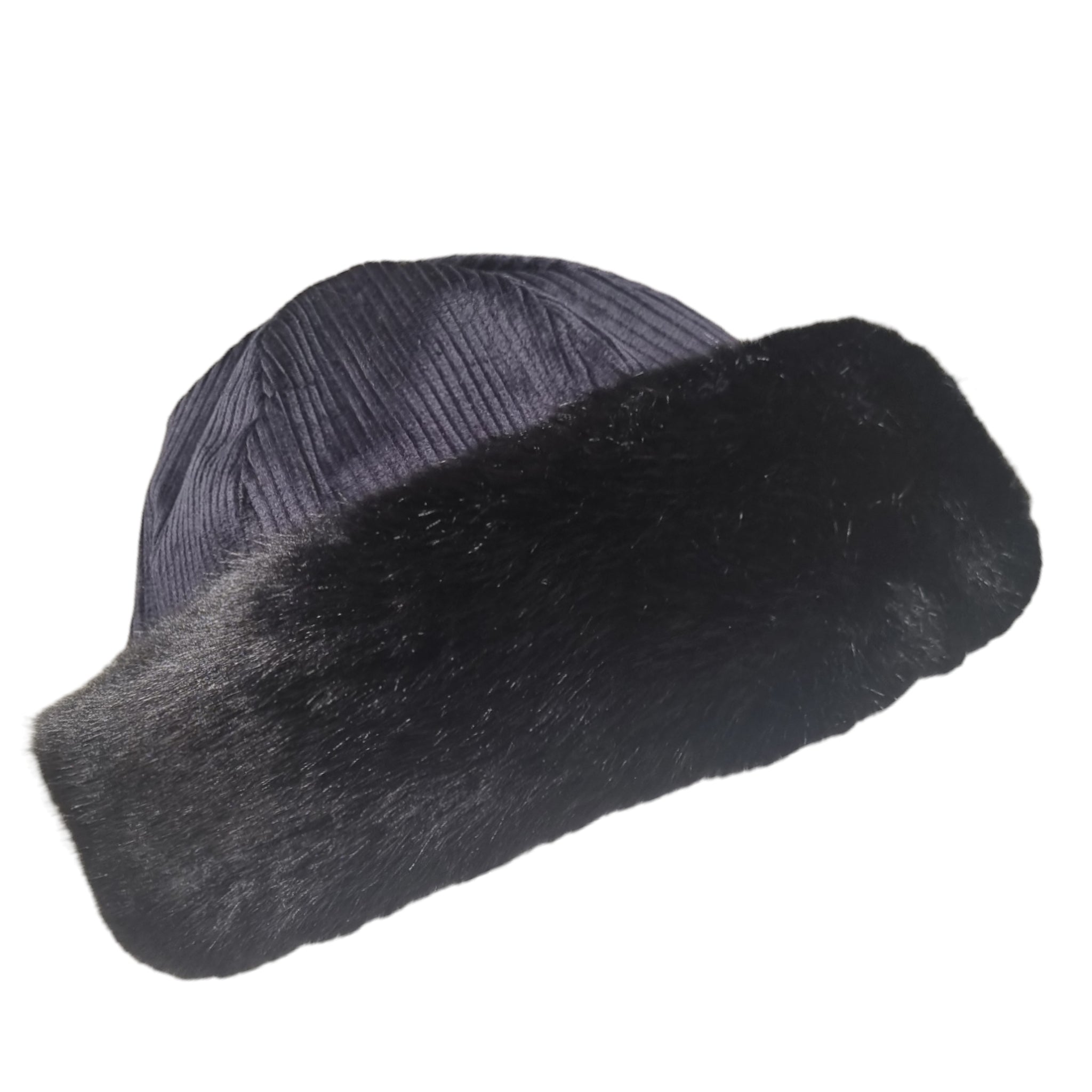 Hattu, Eerika Black