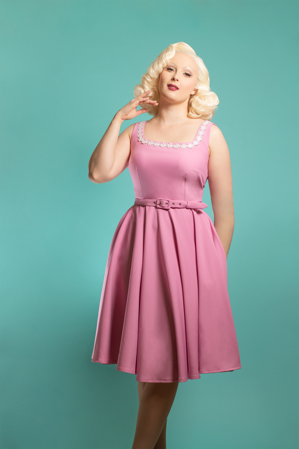 Kellohelmamekko, Rosie Pink