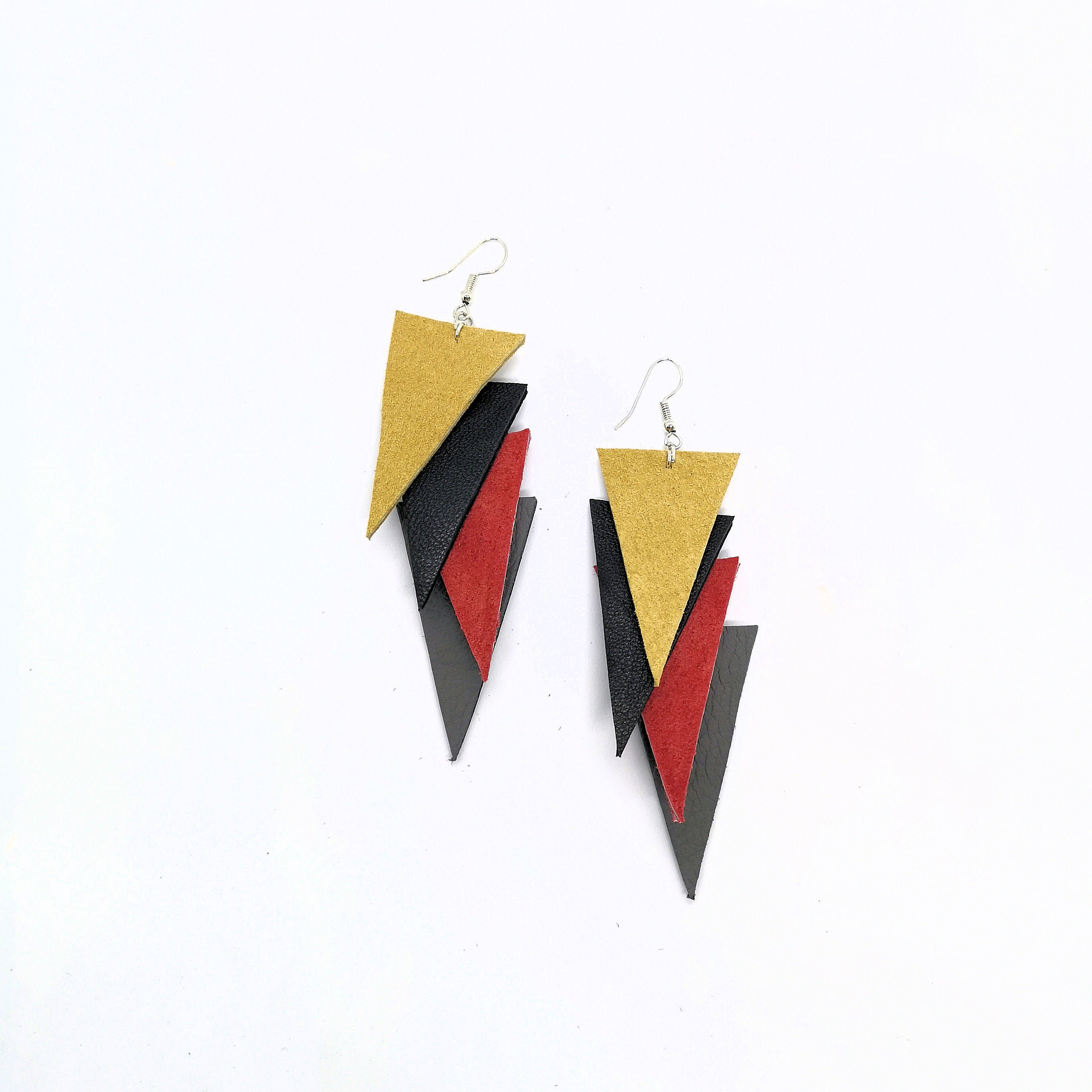 Earrings Quadruple Triangle Big Grey - RokrokInc. - Bombus