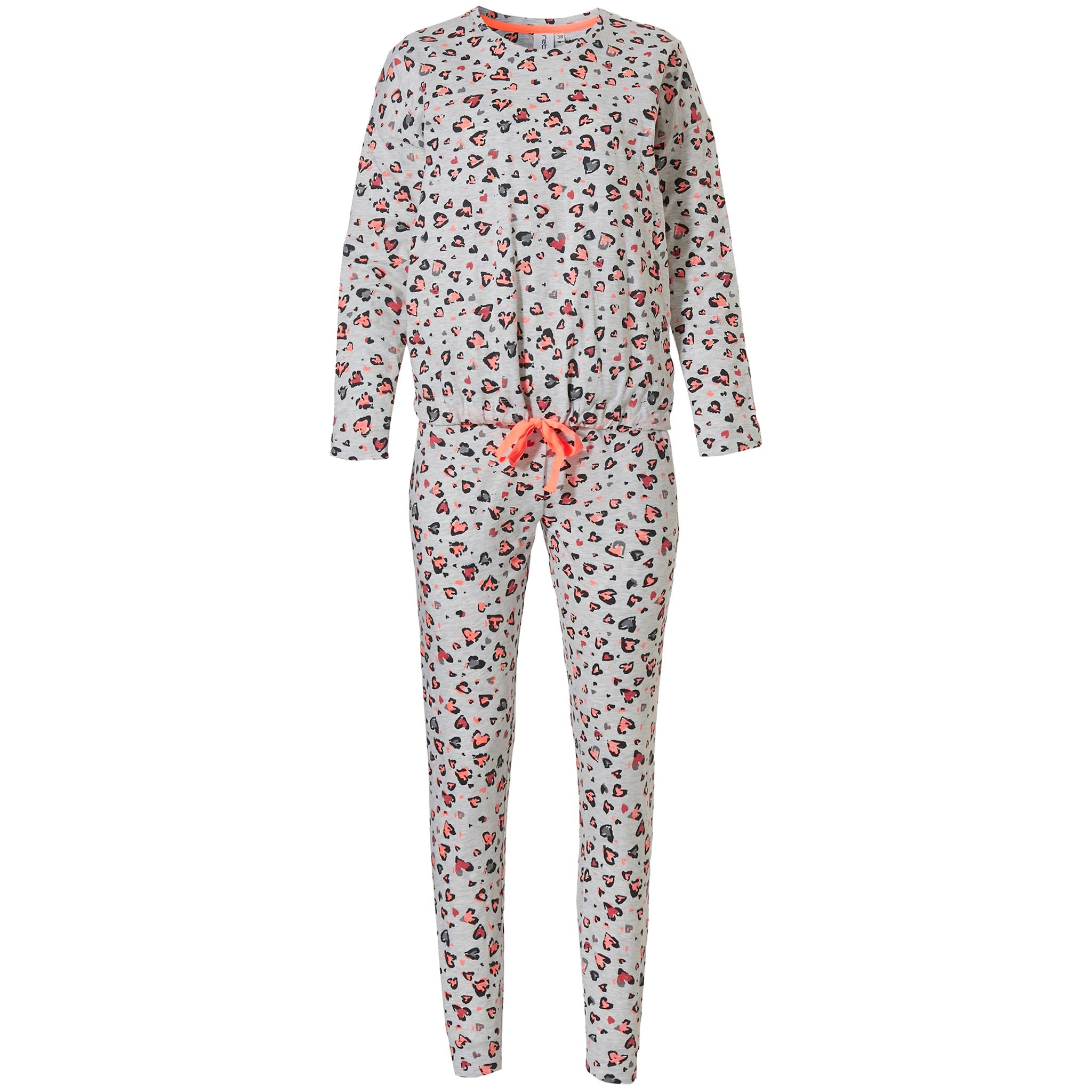 Naisten pyjama. Vaaleanharmaalla pohjalla monivärisiä sydänkuvioita.