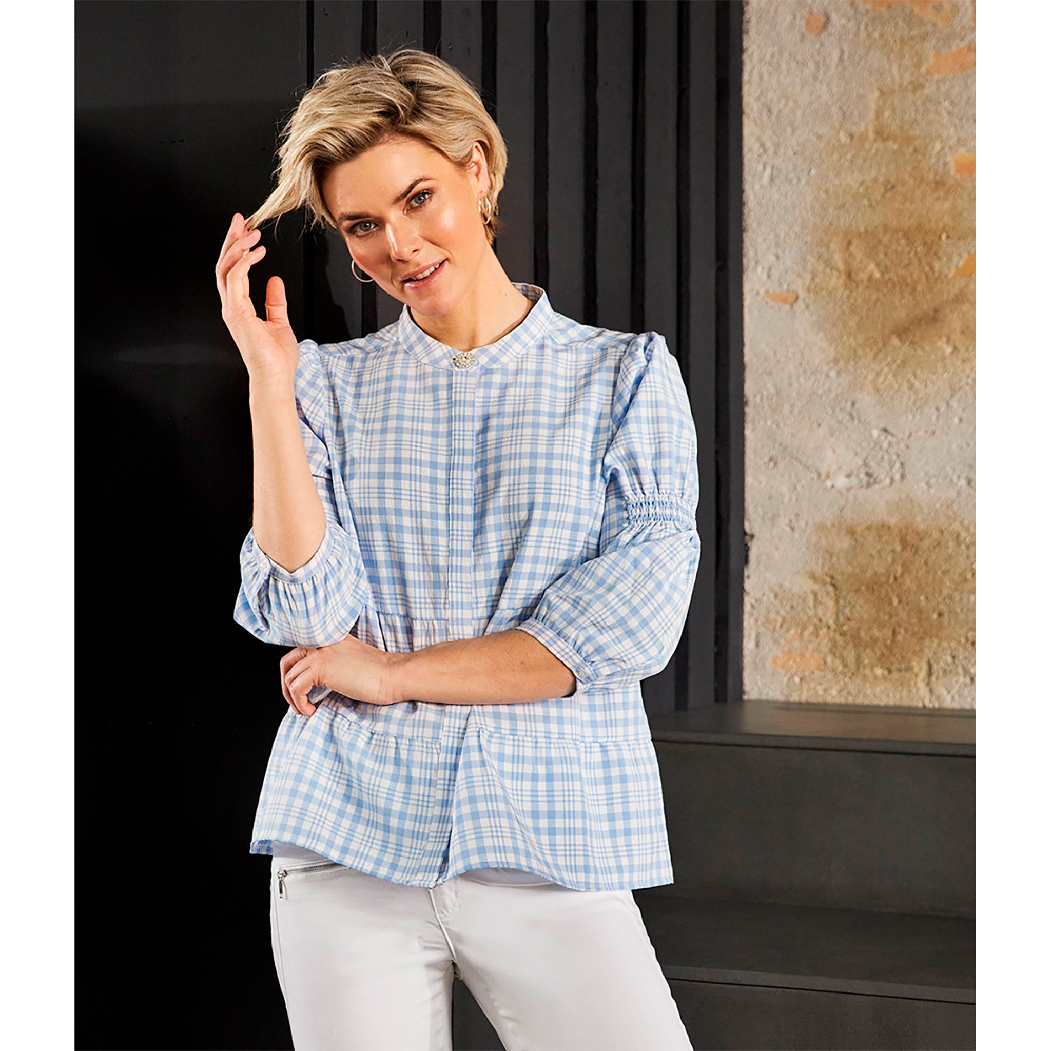 Pusero, Sota Light Blue
