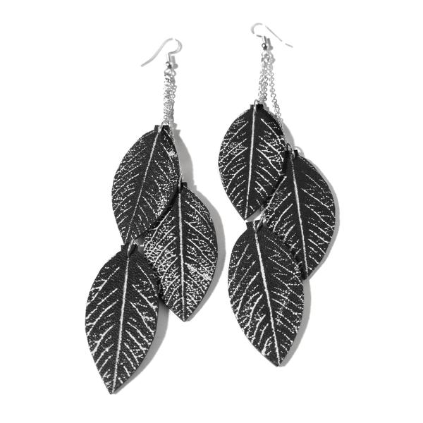 Earrings Triple Rose Garden Black - RokrokInc. - Bombus